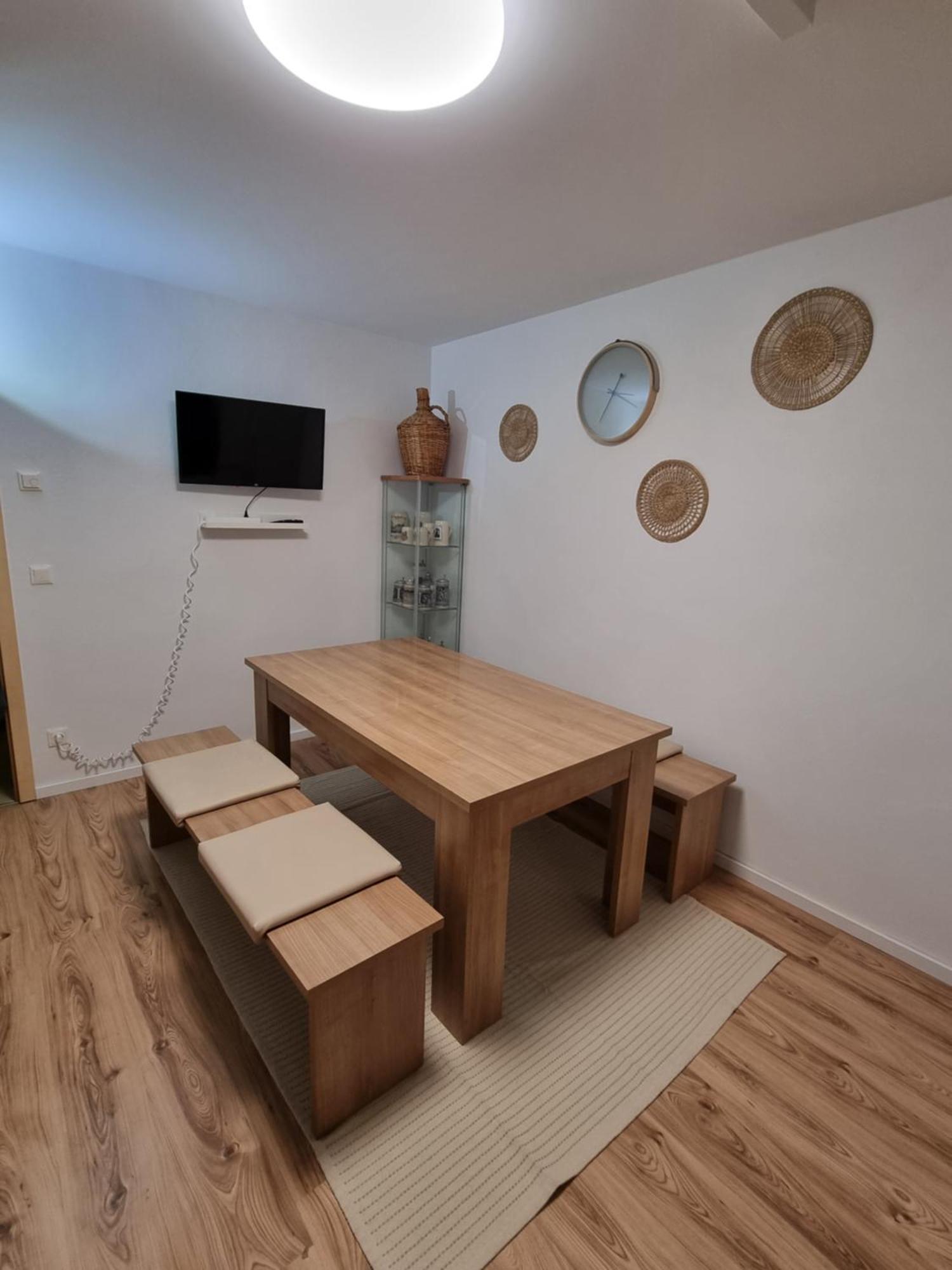 Appartment Im Untergeschoss Фрайласинг Екстериор снимка